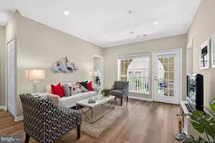 4560 Strutfield Ln, Alexandria, VA 22311 - Photo 13
