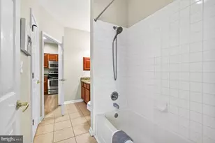 4560 Strutfield Ln, Alexandria, VA 22311 - Photo 19