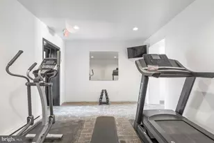 207 S Patrick St, Alexandria, VA 22314 - Photo 3
