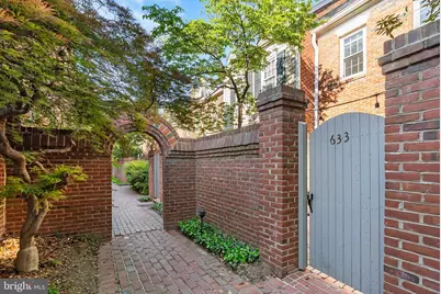 633 S Columbus Street, Alexandria, VA 22314 - Photo 51