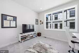 4927 Eisenhower Ave, Alexandria, VA 22304 - Photo 21