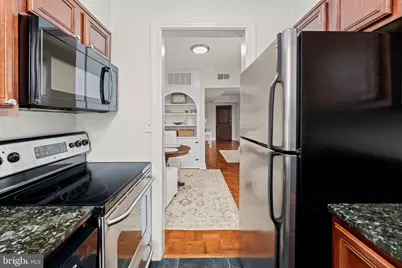 719 S Saint Asaph Street #301, Alexandria, VA 22314 - Photo 15