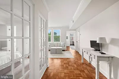 719 S Saint Asaph Street #301, Alexandria, VA 22314 - Photo 5