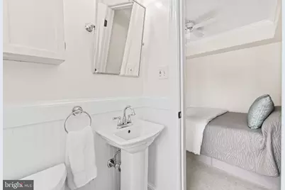 719 S Saint Asaph Street #301, Alexandria, VA 22314 - Photo 19