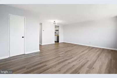 4600 Duke Street #1418, Alexandria, VA 22304 - Photo 9