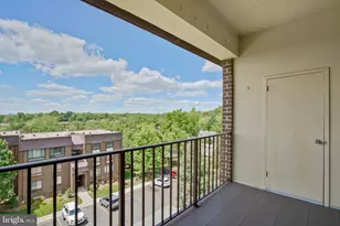 128 Roberts Ln, Alexandria, VA 22314 - Photo 31