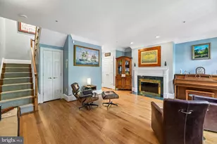 42 Wolfe St, Alexandria, VA 22314 - Photo 17