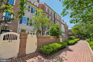 42 Wolfe St, Alexandria, VA 22314 - Photo 1