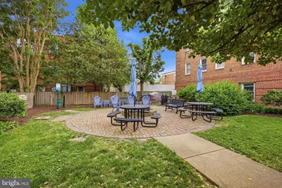 718 S Washington Street #101, Alexandria, VA 22314 - Photo 23