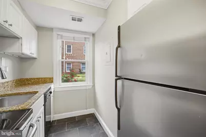 718 S Washington Street #101, Alexandria, VA 22314 - Photo 11