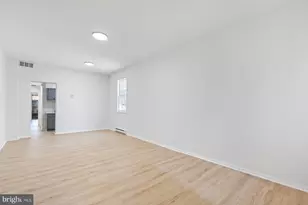 207 S Patrick St, Alexandria, VA 22314 - Photo 3