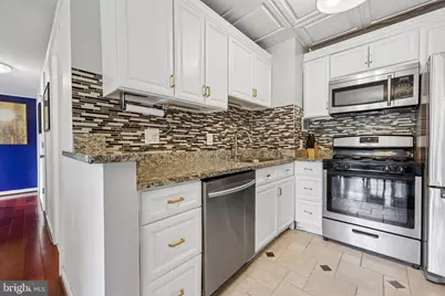 16 S Van Dorn Street #101, Alexandria, VA 22304 - Photo 5