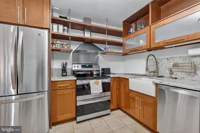 250 S Reynolds Street #302, Alexandria, VA 22304 - Photo 9