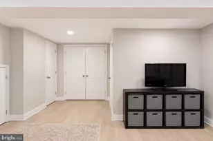 2953 Sycamore St, Alexandria, VA 22305 - Photo 17