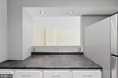 5300 Holmes Run Parkway #1418, Alexandria, VA 22304 - Photo 17