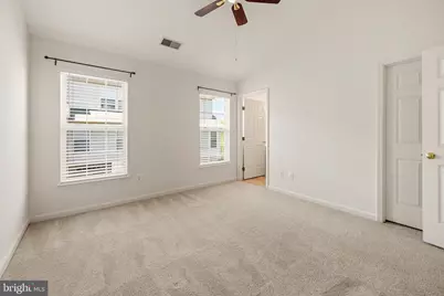 956 Harrison Circle, Alexandria, VA 22304 - Photo 13