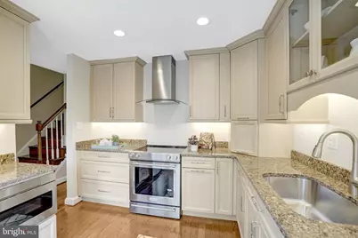 115 Shooters Court, Alexandria, VA 22314 - Photo 23