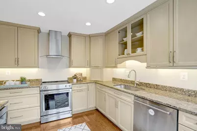 115 Shooters Court, Alexandria, VA 22314 - Photo 21