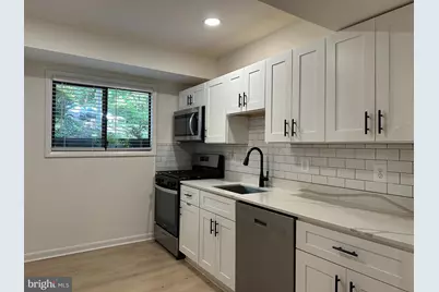55 Skyhill Road #101, Alexandria, VA 22314 - Photo 9
