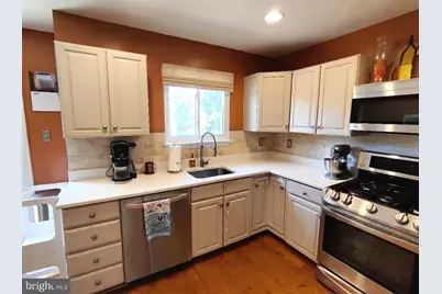 14 S Gordon Street S, Alexandria, VA 22304 - Photo 9