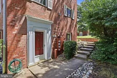 1619 Fitzgerald Lane #912, Alexandria, VA 22302 - Photo 1