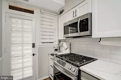 5 Russell Road #A, Alexandria, VA 22301 - Photo 7