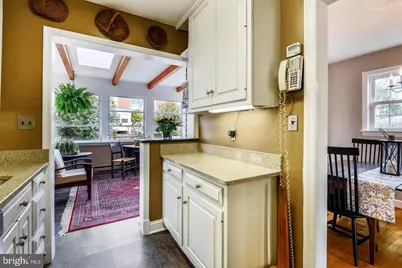 1727 Oakcrest Drive, Alexandria, VA 22302 - Photo 9