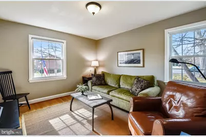 1727 Oakcrest Drive, Alexandria, VA 22302 - Photo 13
