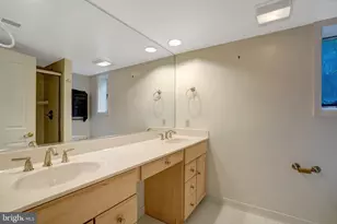 821 N Latham St, Alexandria, VA 22304 - Photo 45