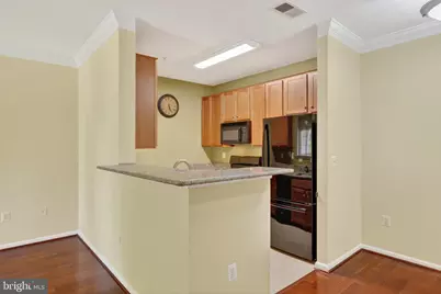4854 Eisenhower Avenue #155, Alexandria, VA 22304 - Photo 9