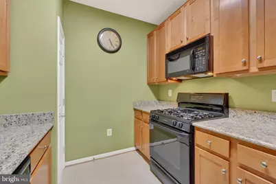 4854 Eisenhower Avenue #155, Alexandria, VA 22304 - Photo 11