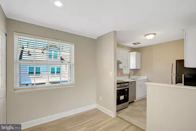 1708 W Abingdon Drive #301, Alexandria, VA 22314 - Photo 5