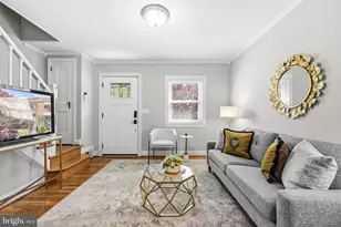 1735 Cameron St, Alexandria, VA 22314 - Photo 5