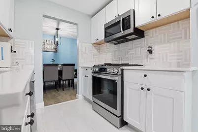 5913 Mayflower Court #101, Alexandria, VA 22312 - Photo 5