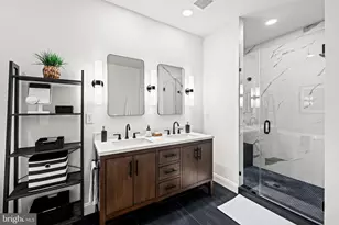 714 Day Ln, Alexandria, VA 22314 - Photo 53