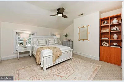 210 S Pitt Street, Alexandria, VA 22314 - Photo 33