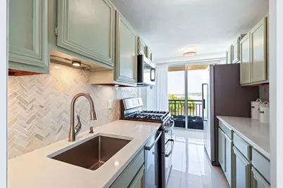 501 Slaters Lane #603, Alexandria, VA 22314 - Photo 3