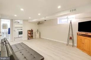 37 S Hudson St, Alexandria, VA 22304 - Photo 15