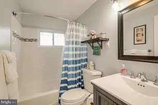37 S Hudson St, Alexandria, VA 22304 - Photo 11