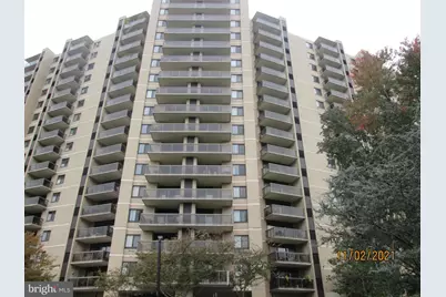 203 Yoakum Parkway #611, Alexandria, VA 22304 - Photo 3