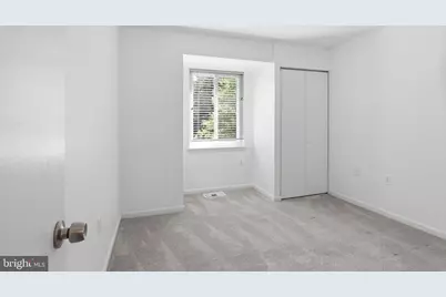 264 Stevenson Square, Alexandria, VA 22304 - Photo 19