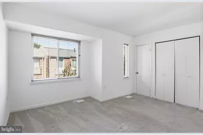 264 Stevenson Square, Alexandria, VA 22304 - Photo 15