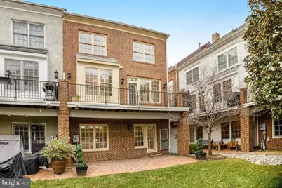 17 Alexander Street, Alexandria, VA 22314 - Photo 25