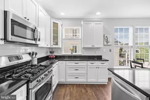 5090 Donovan Dr, Alexandria, VA 22304 - Photo 23