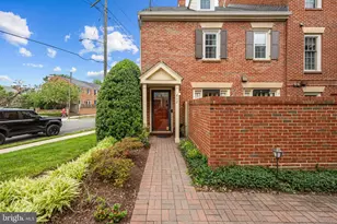 812 Bashford Ln, Alexandria, VA 22314 - Photo 29