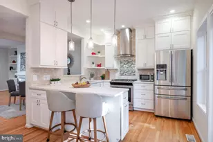 122 Sanborn Pl, Alexandria, VA 22305 - Photo 19