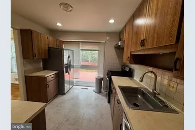 2508 Saint John Place, Alexandria, VA 22311 - Photo 11