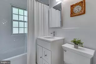600 Bashford Ln, Alexandria, VA 22314 - Photo 15