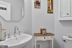 917 Parker Gray School Way, Alexandria, VA 22314 - Photo 5