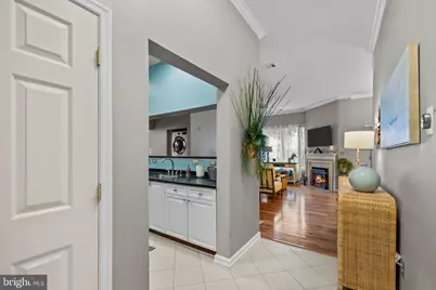 4950 Brenman Park Drive #101, Alexandria, VA 22304 - Photo 11
